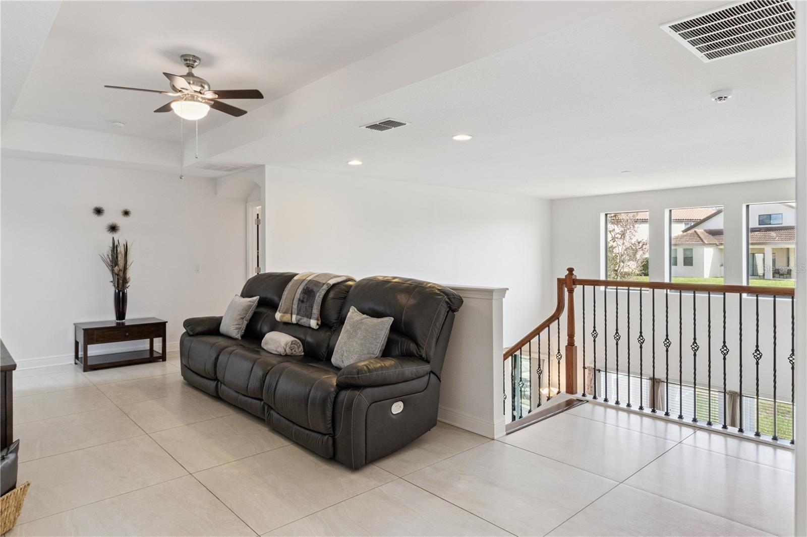 Image 29 of 54 For 3979 Sunset Lake Drive