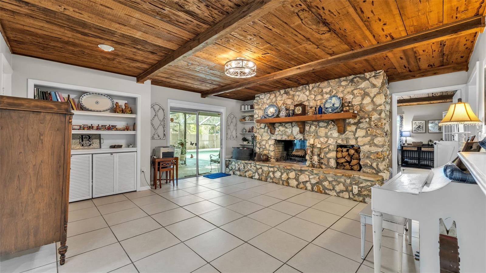 Image 28 of 64 For 6321 Fern Lane