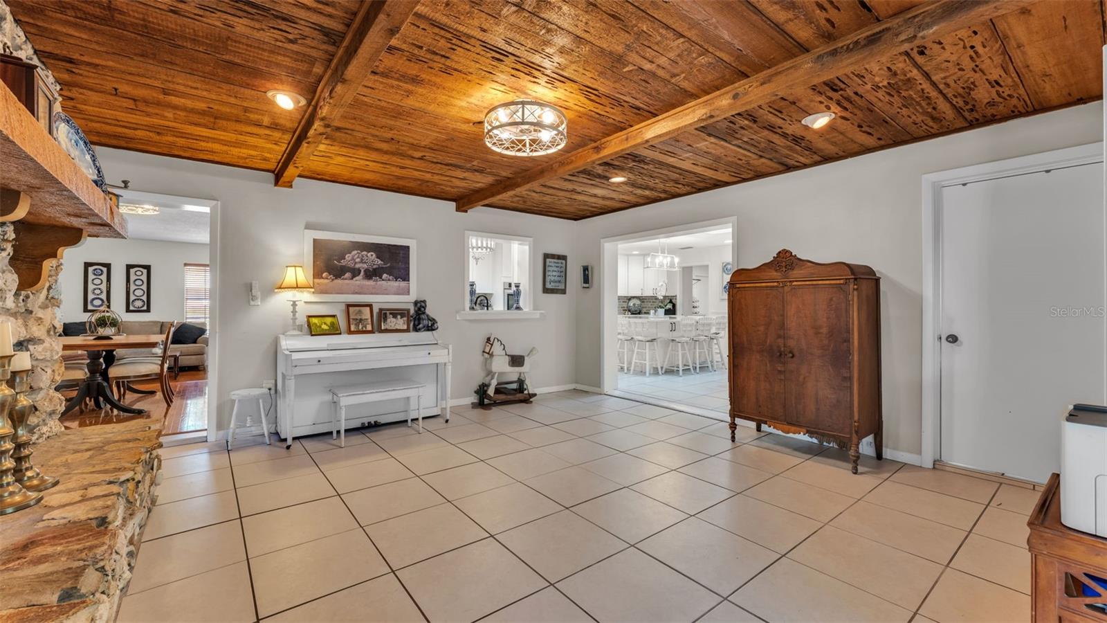 Image 30 of 64 For 6321 Fern Lane