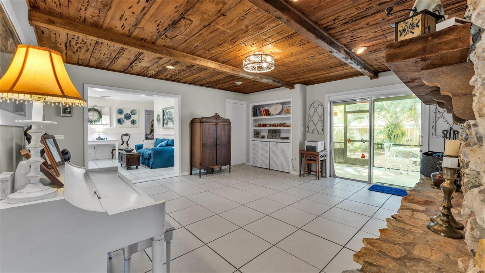 Image 32 of 64 For 6321 Fern Lane