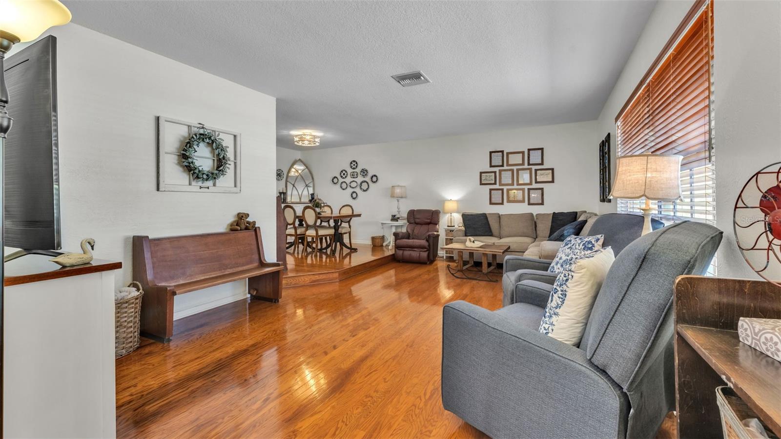 Image 9 of 64 For 6321 Fern Lane