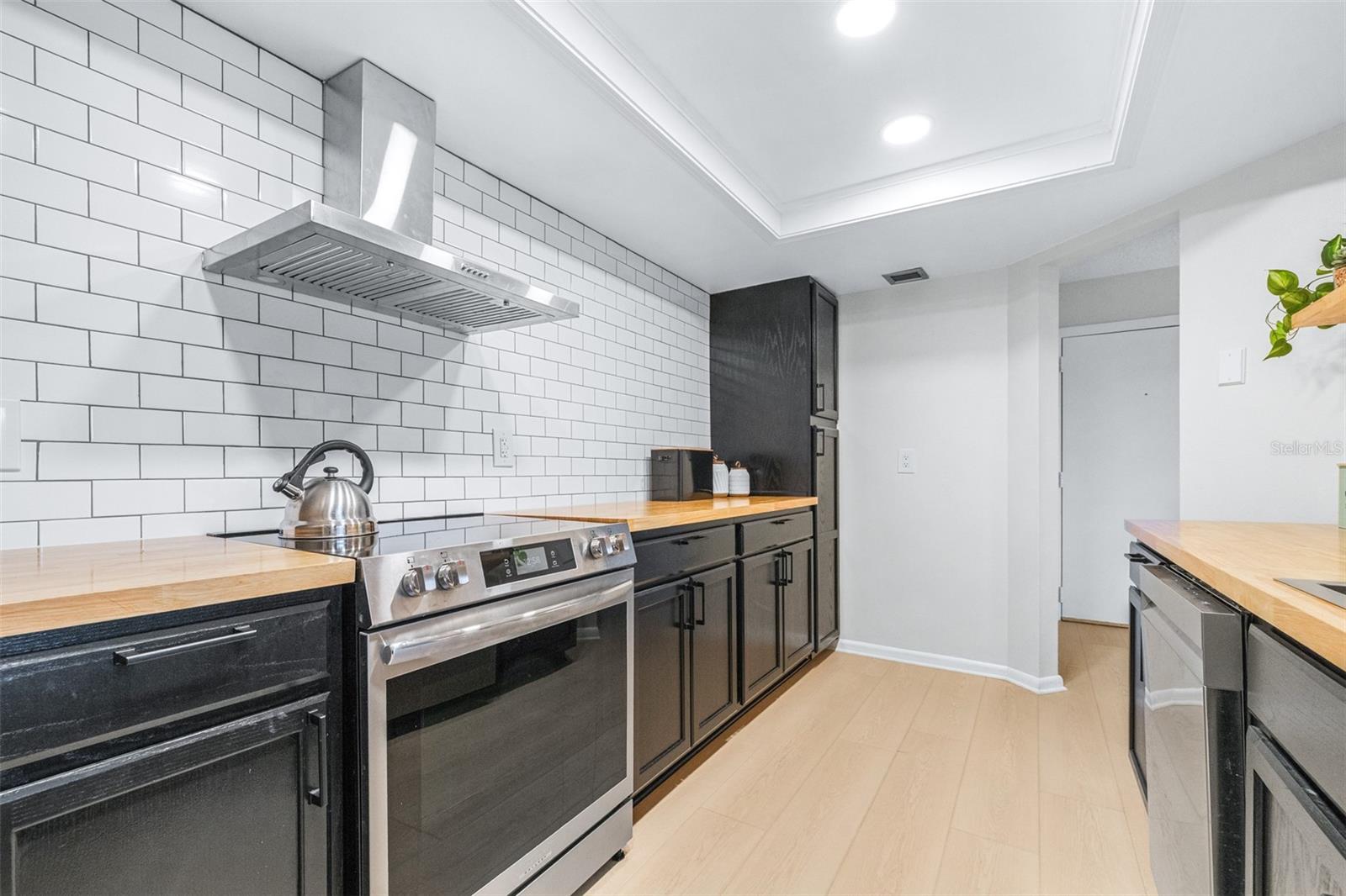 Image 19 of 47 For 2025 Sylvester Road N302