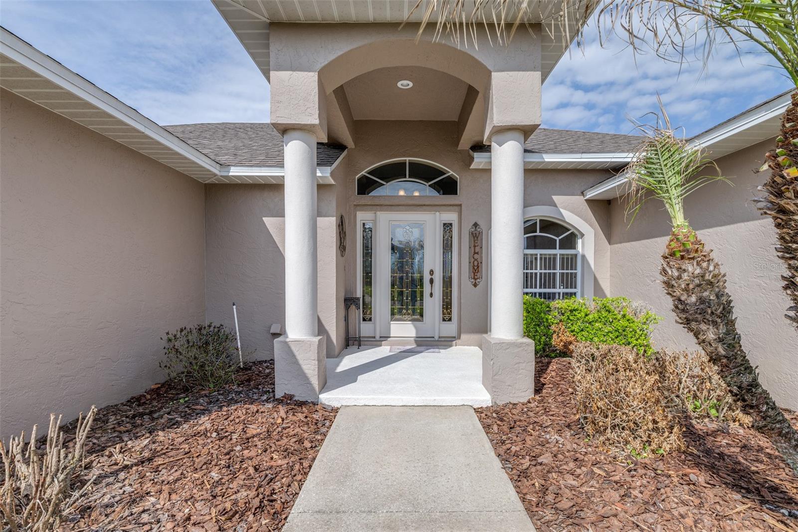 Image 4 of 30 For 6920 Starmount Drive