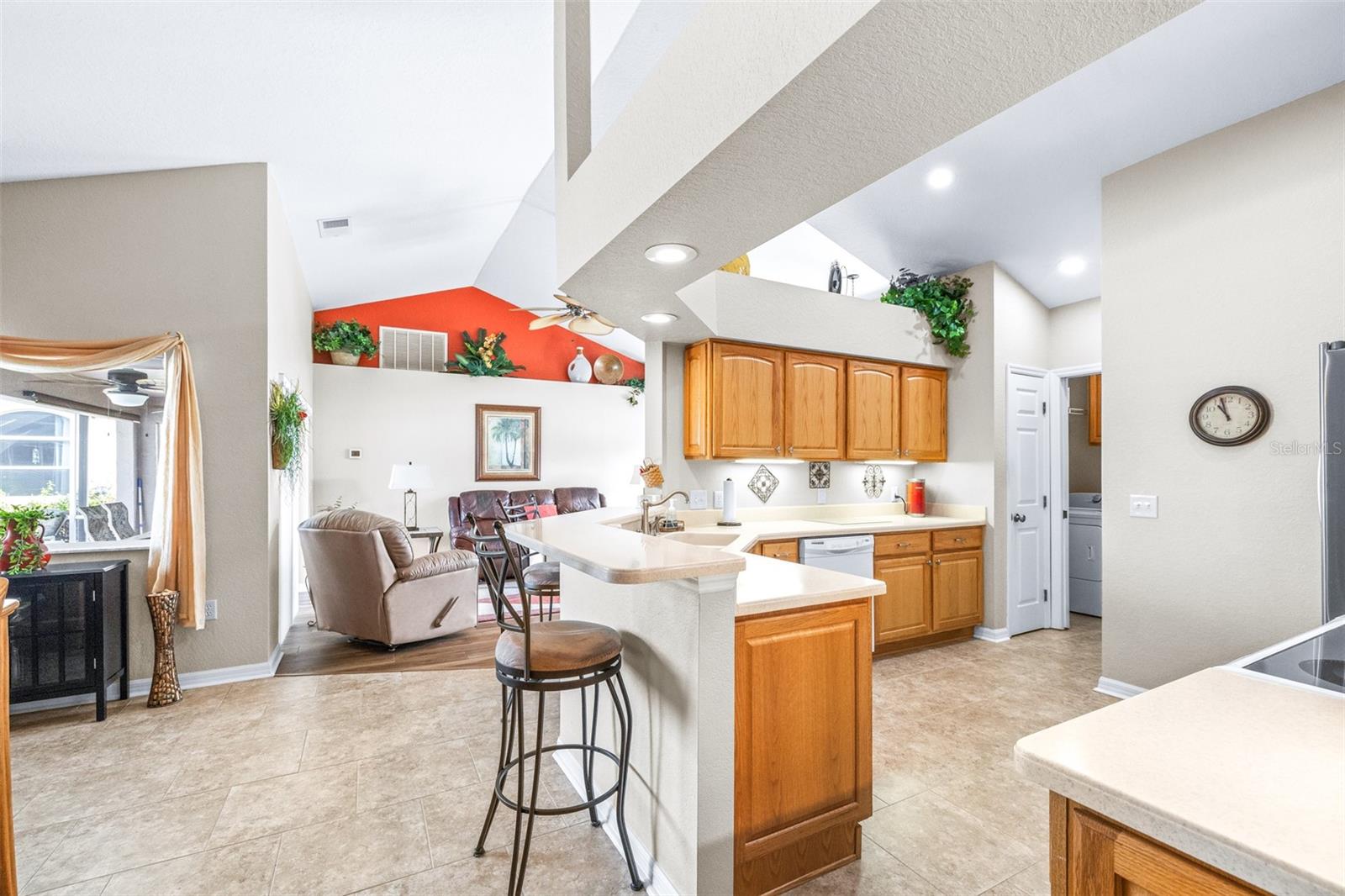 Image 9 of 30 For 6920 Starmount Drive