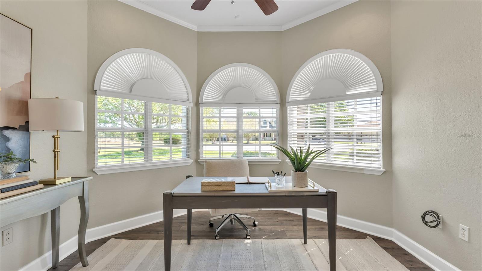 Image 17 of 74 For 1895 Orangewood Court