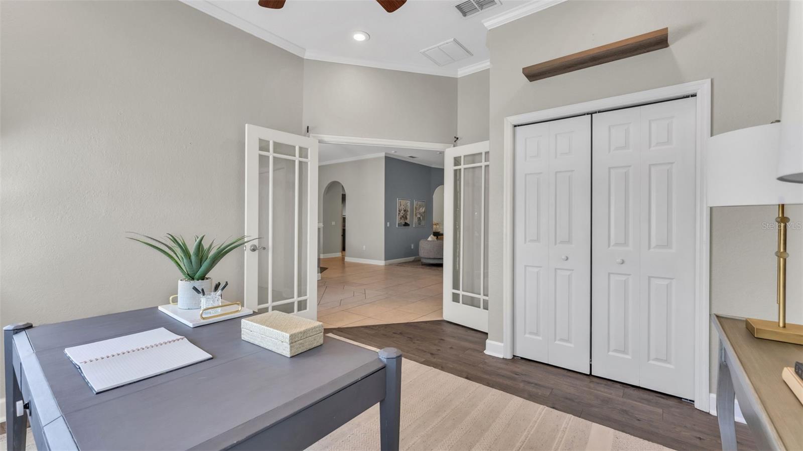 Image 18 of 74 For 1895 Orangewood Court