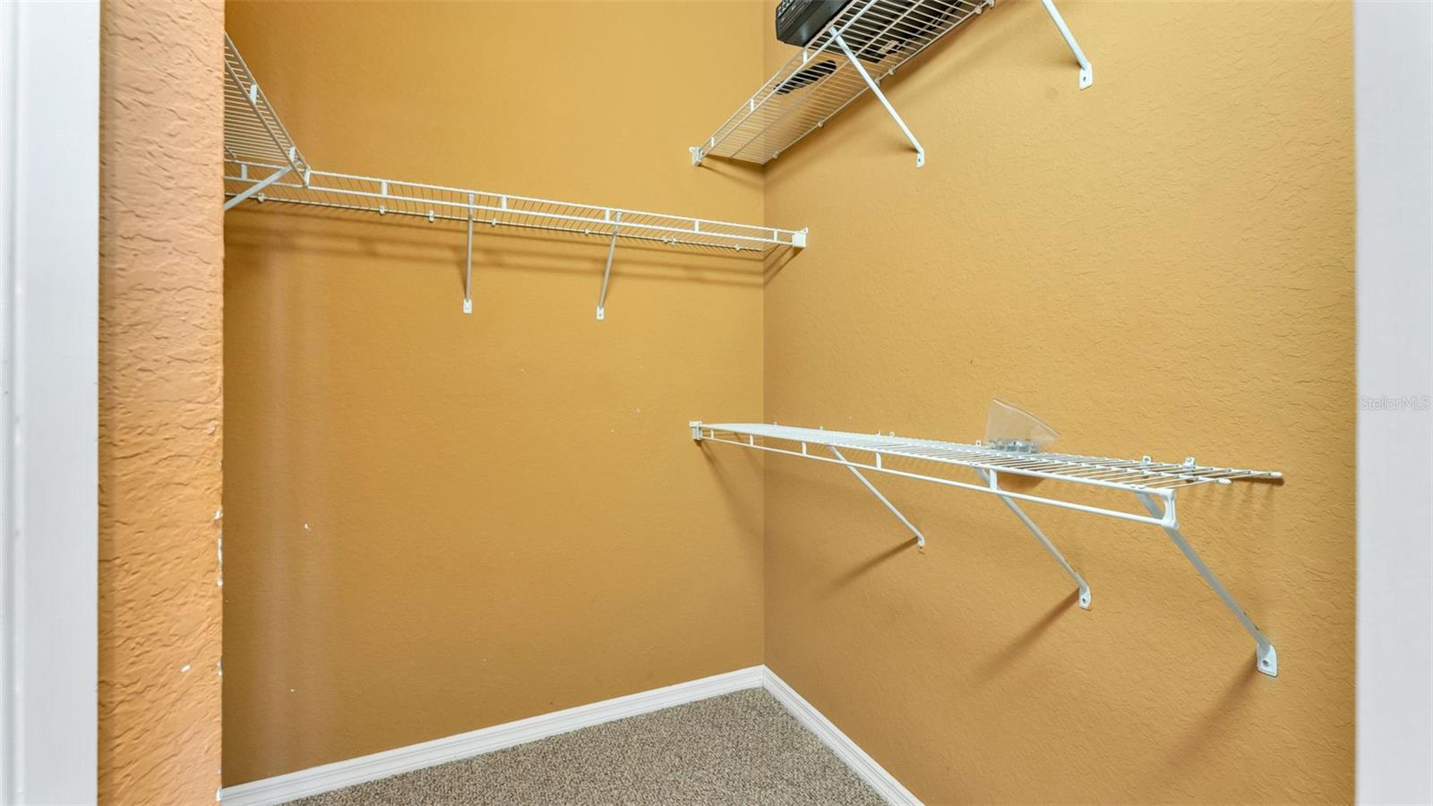 Image 25 of 74 For 1895 Orangewood Court