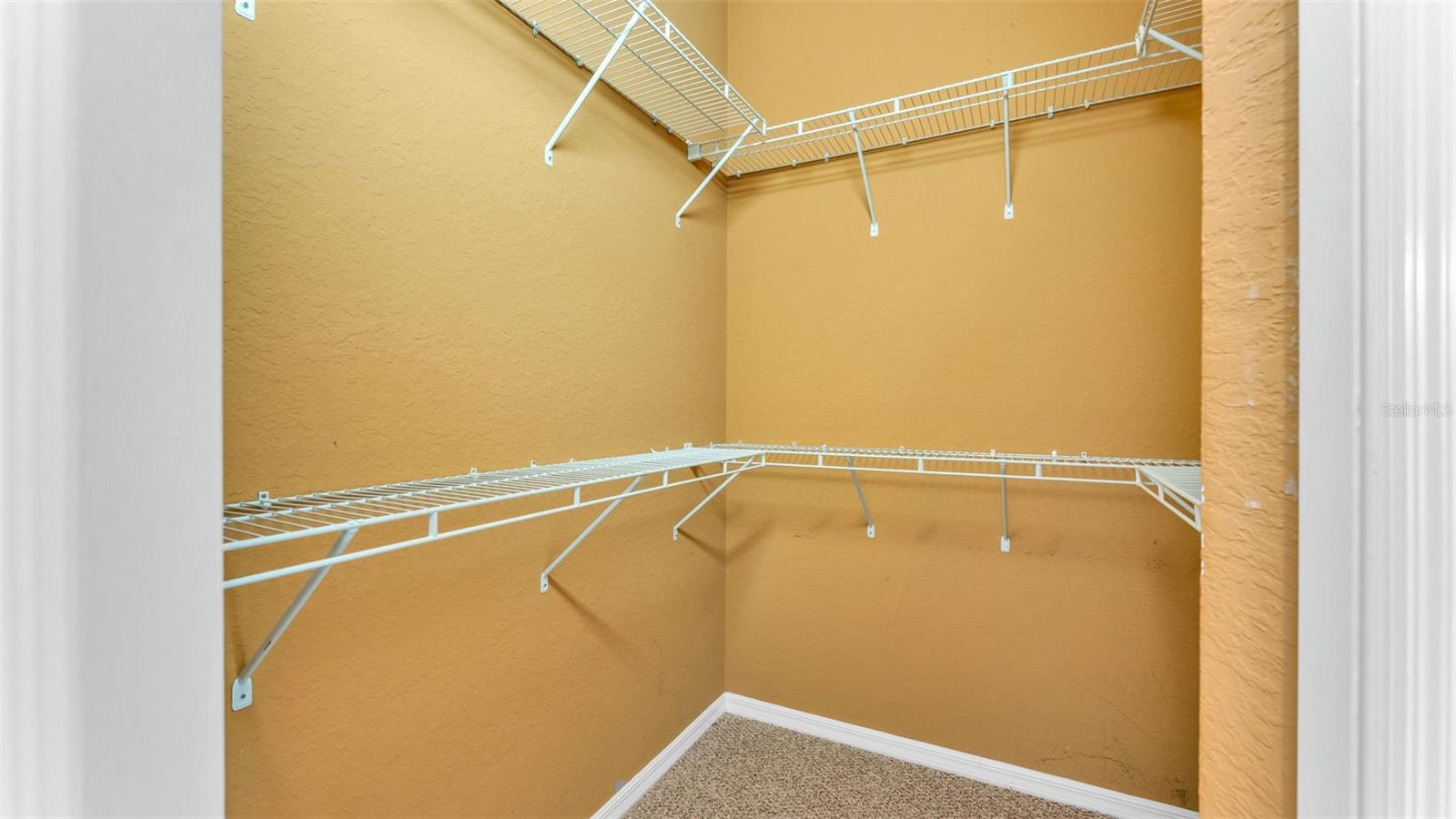 Image 26 of 74 For 1895 Orangewood Court