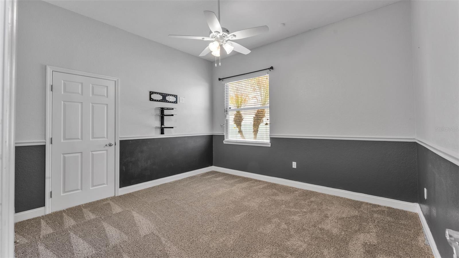 Image 47 of 74 For 1895 Orangewood Court