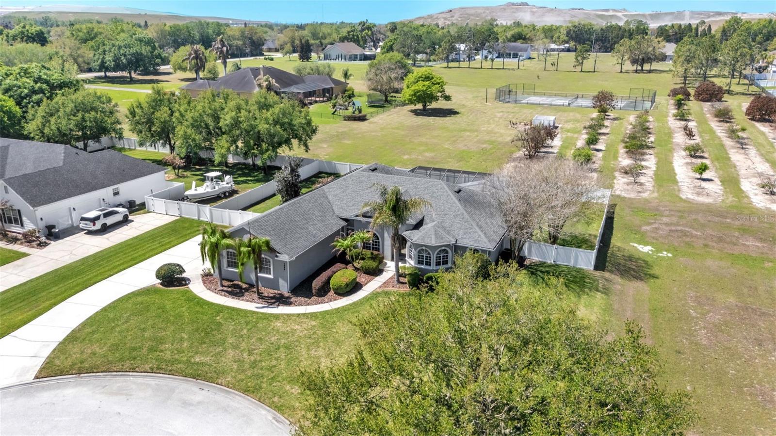 Image 5 of 74 For 1895 Orangewood Court