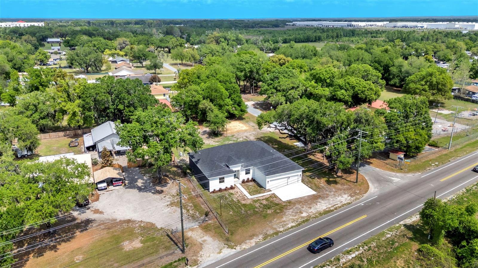 Image 39 of 44 For 104 Thrasher Road