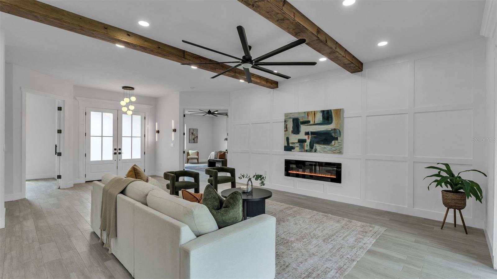 Image 7 of 44 For 104 Thrasher Road