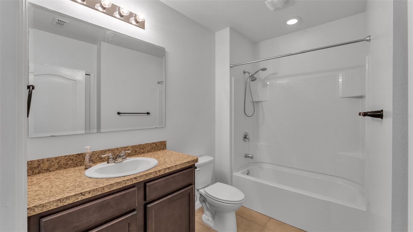 Image 11 of 33 For 2162 Blue Highlands Drive