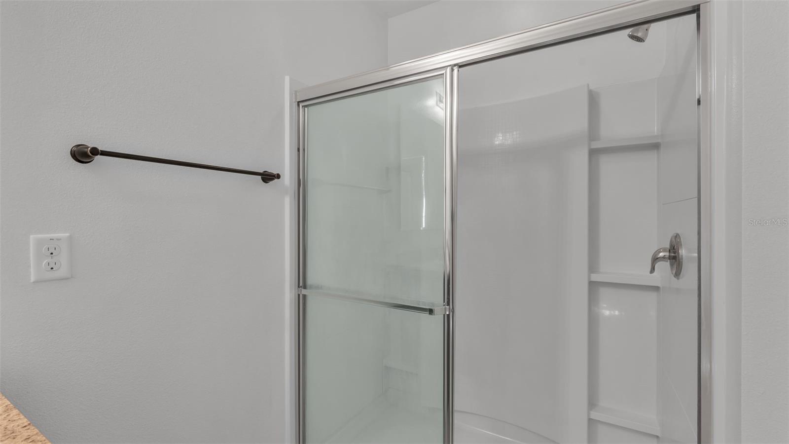 Image 16 of 33 For 2162 Blue Highlands Drive