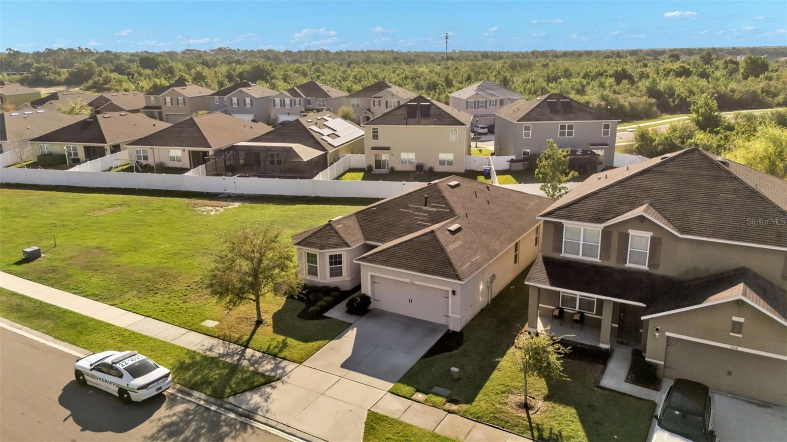 Image 26 of 33 For 2162 Blue Highlands Drive