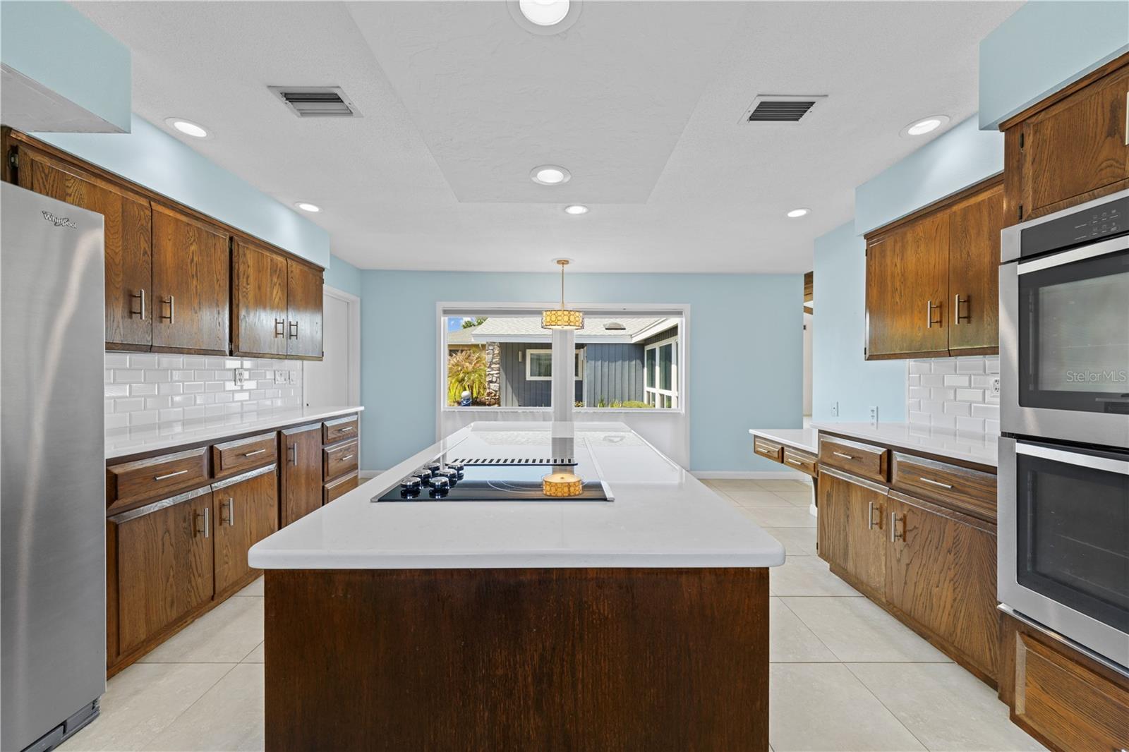 Image 14 of 74 For 121 Arrowhead Lane