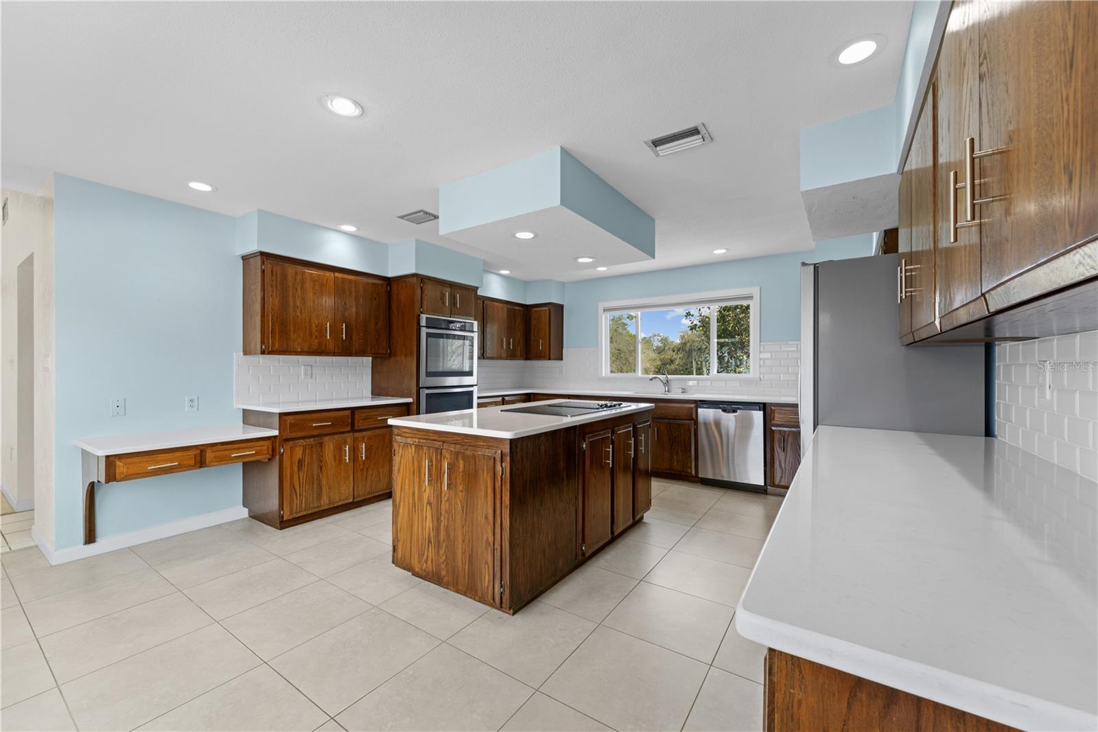 Image 15 of 74 For 121 Arrowhead Lane