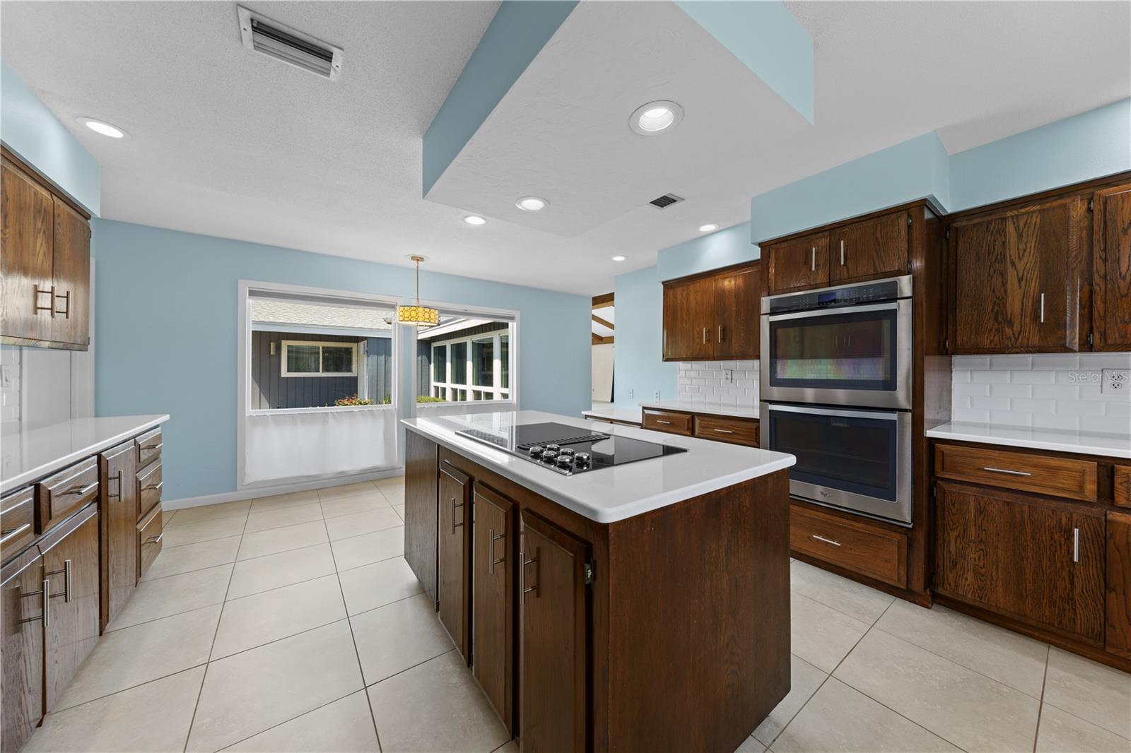 Image 17 of 74 For 121 Arrowhead Lane