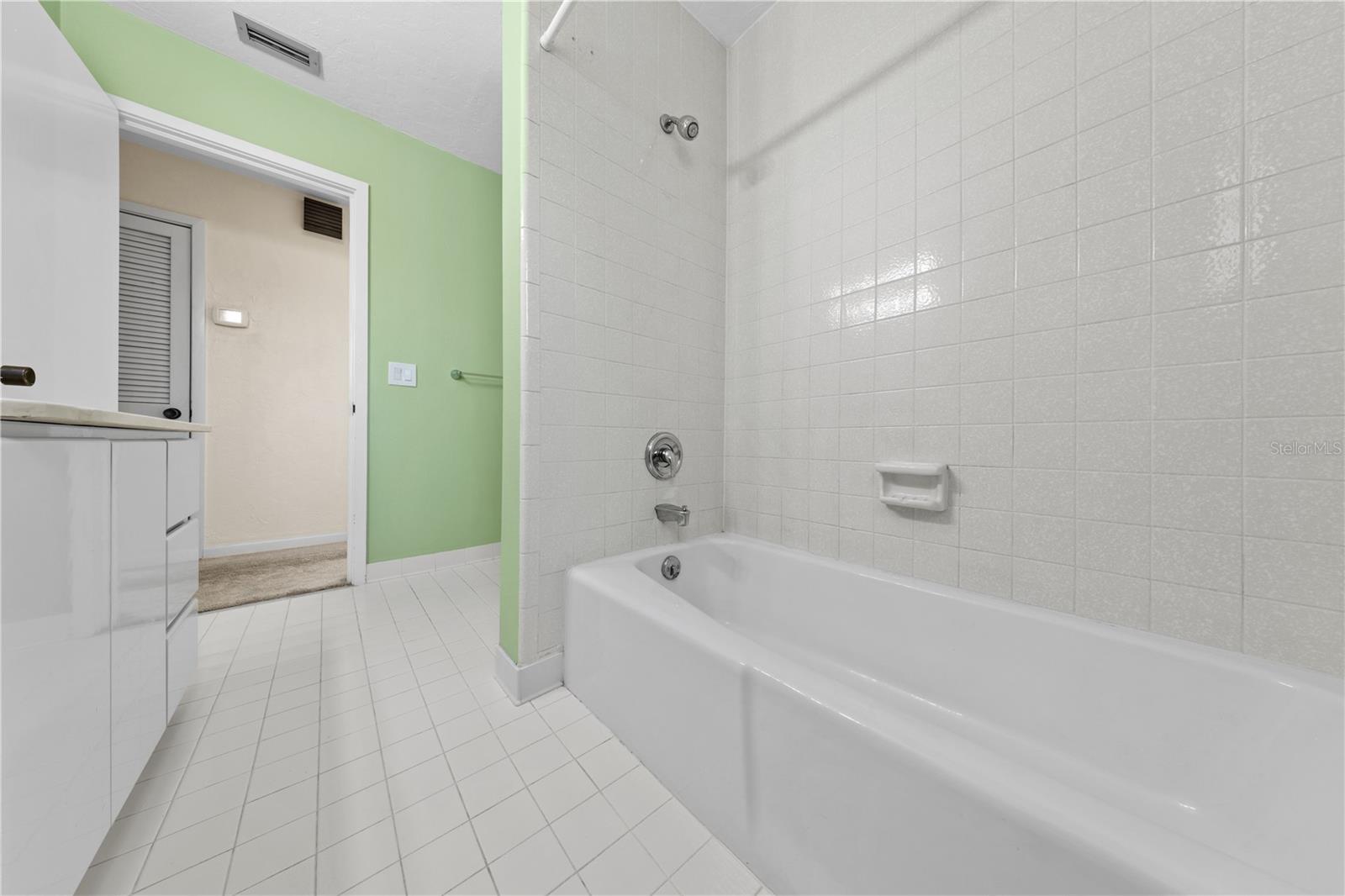 Image 42 of 74 For 121 Arrowhead Lane