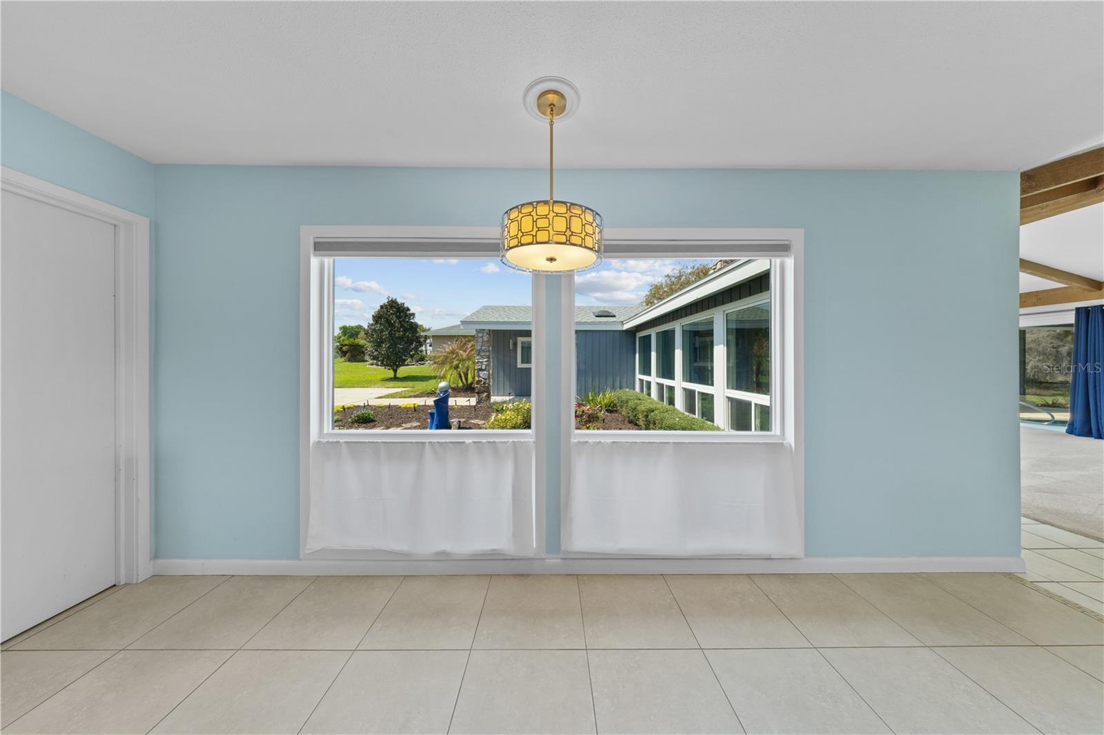 Image 44 of 74 For 121 Arrowhead Lane