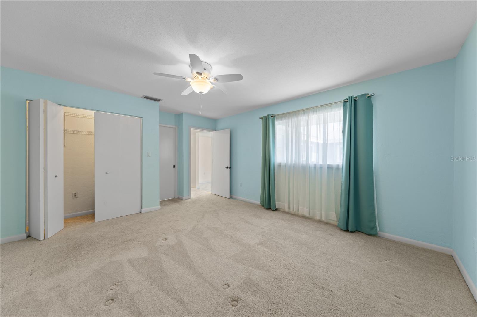 Image 46 of 74 For 121 Arrowhead Lane