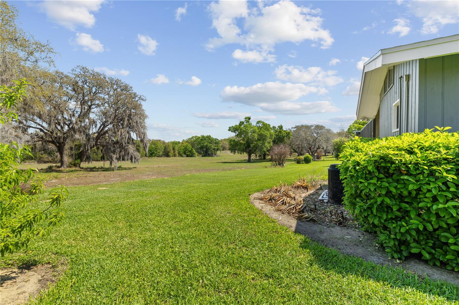 Image 54 of 74 For 121 Arrowhead Lane