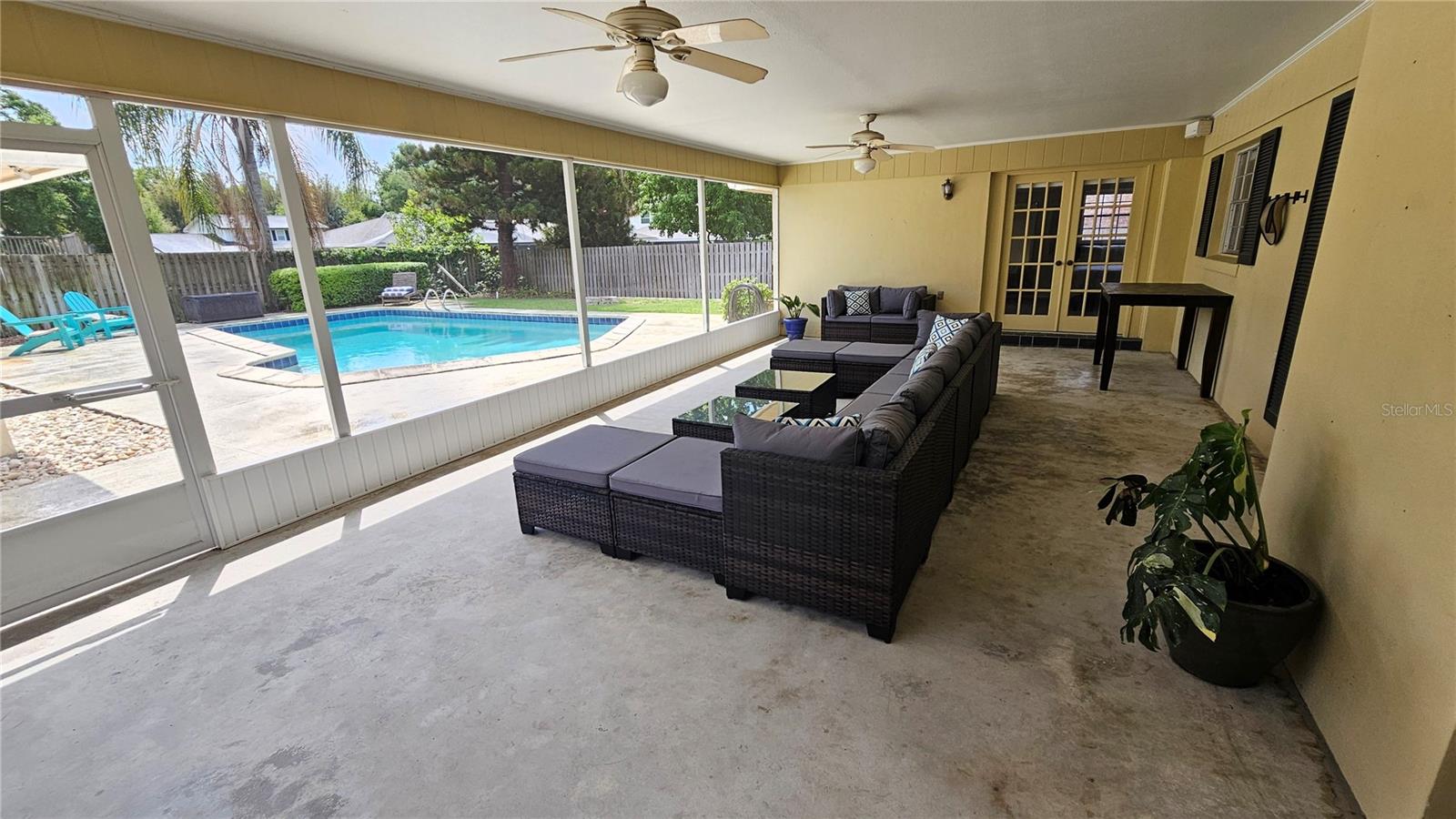 Image 22 of 30 For 184 Lake Otis Road