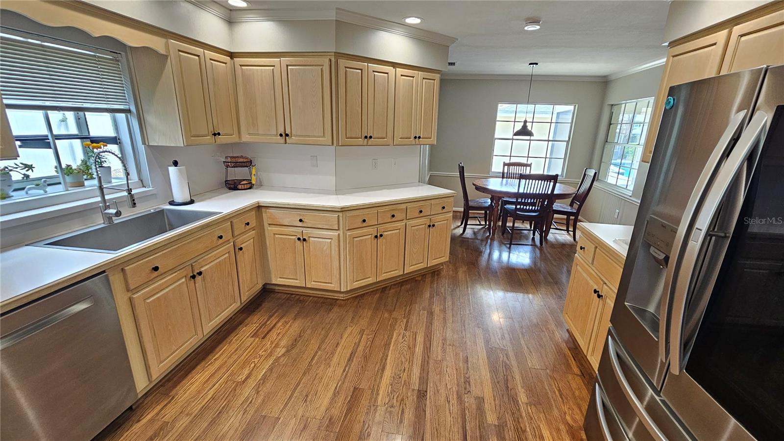 Image 9 of 30 For 184 Lake Otis Road