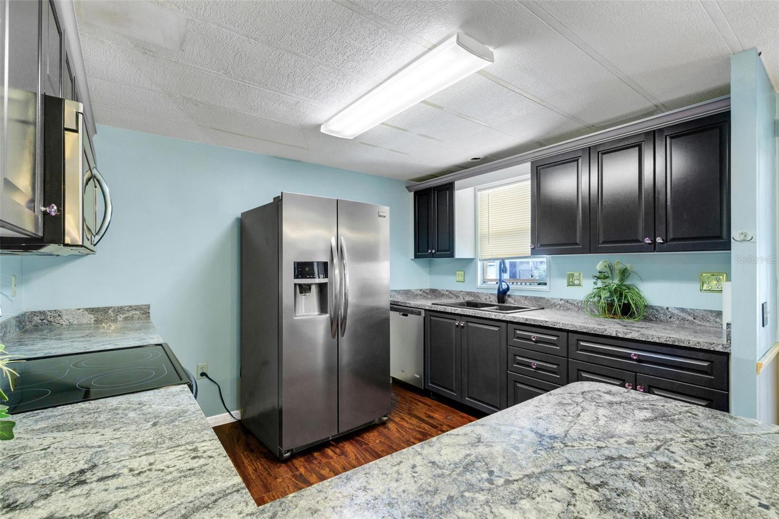 Image 3 of 36 For 3027 Mimosa Way