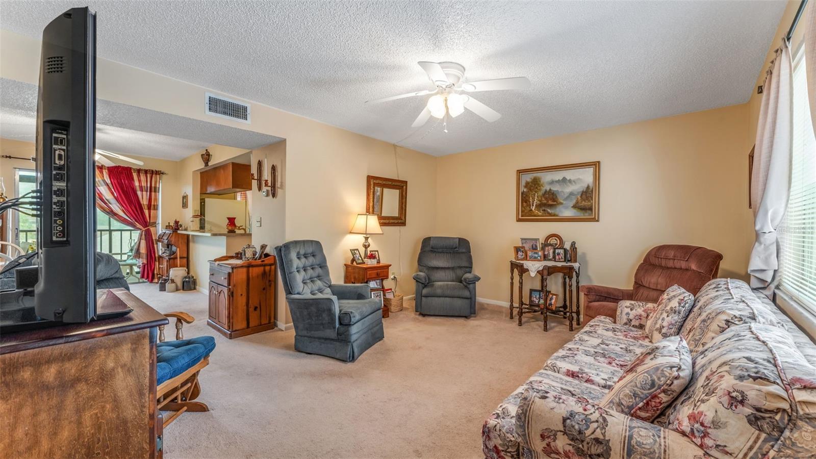 Image 4 of 34 For 1130 Lake Parker Avenue C321