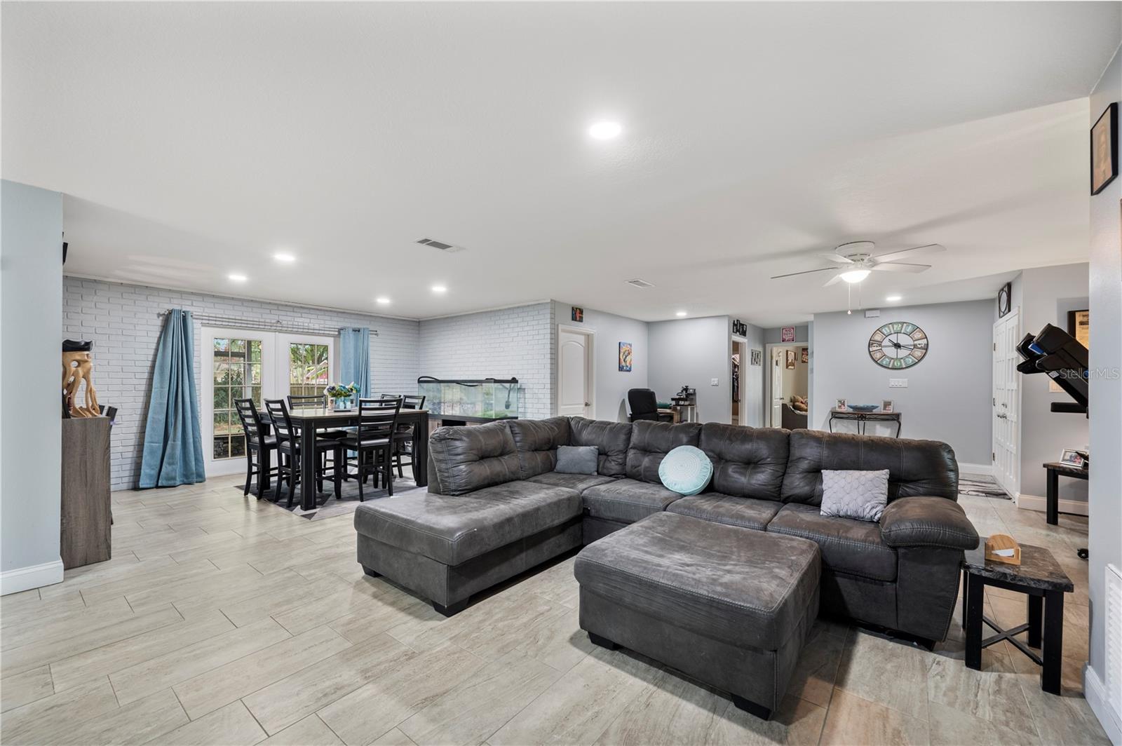 Image 17 of 48 For 1123 Knights Place