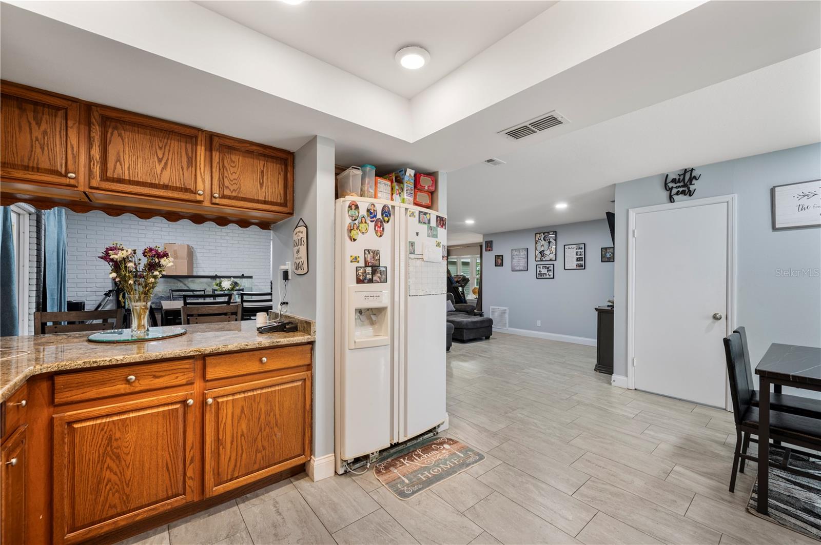 Image 20 of 48 For 1123 Knights Place