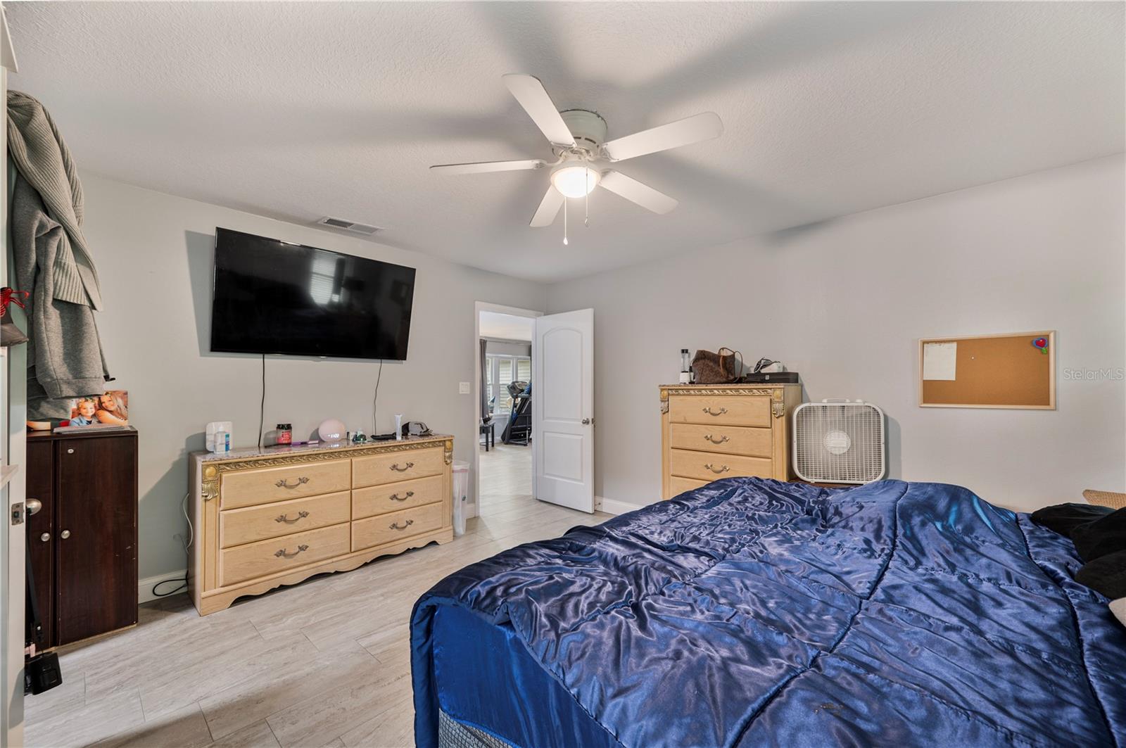 Image 23 of 48 For 1123 Knights Place