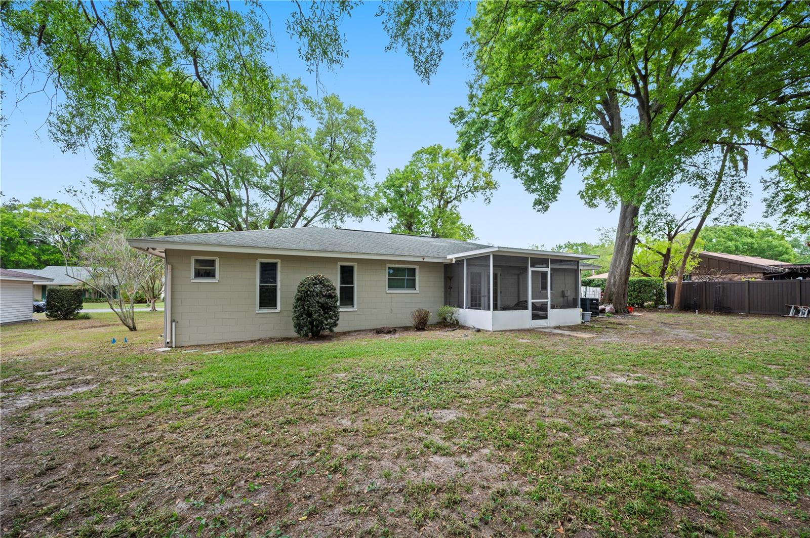 Image 8 of 48 For 1123 Knights Place