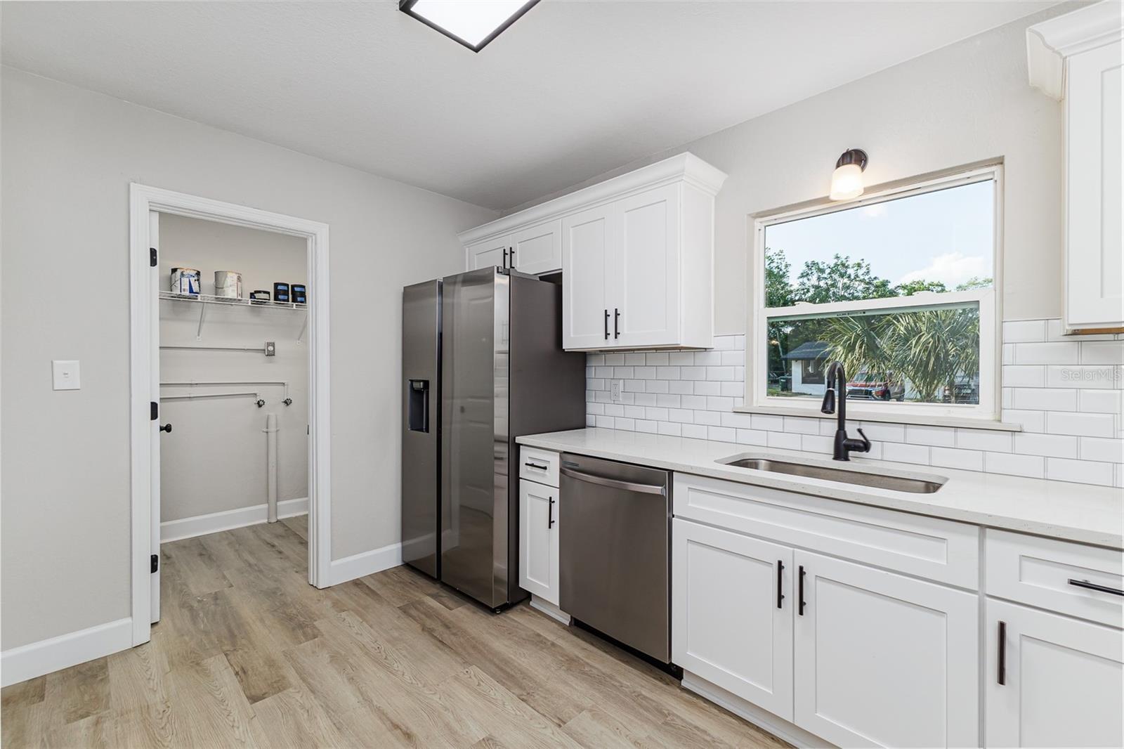 Image 3 of 32 For 315 Itasca Avenue