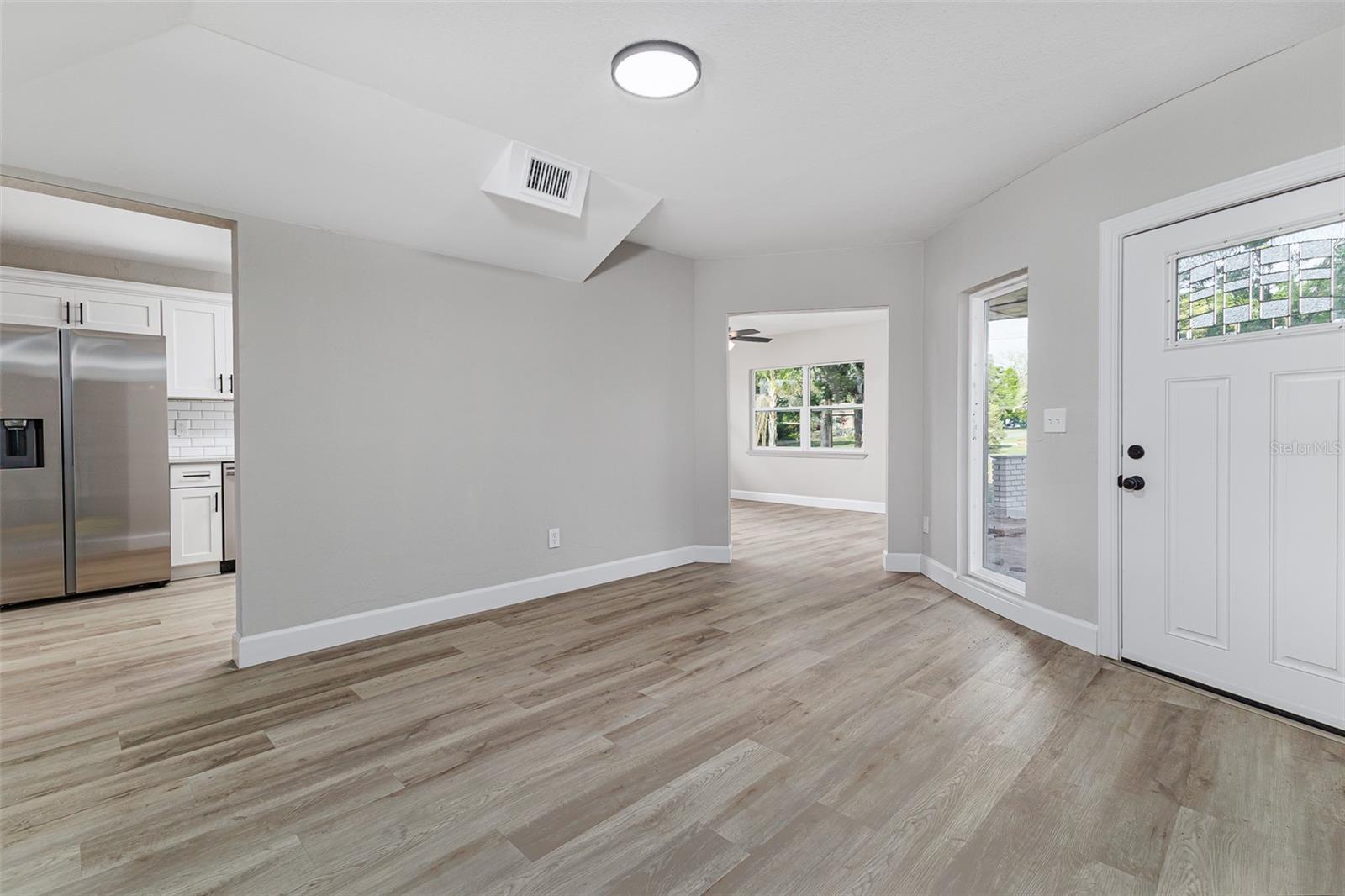 Image 5 of 32 For 315 Itasca Avenue