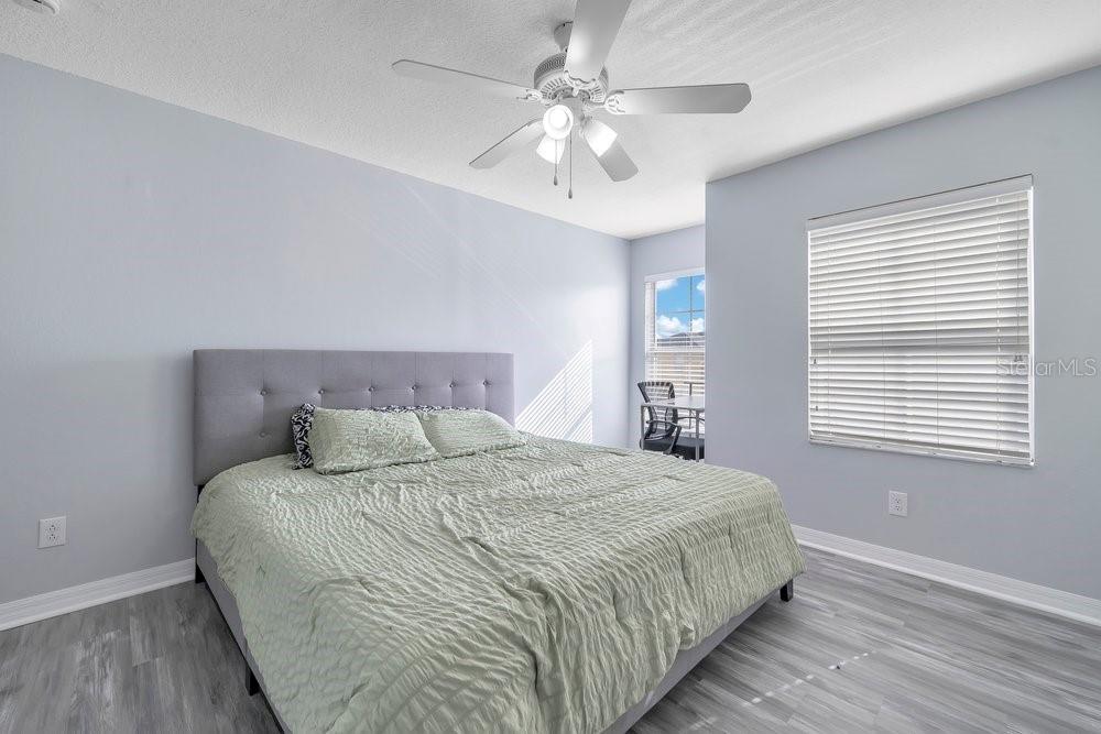 Image 15 of 35 For 5434 River Rock Road