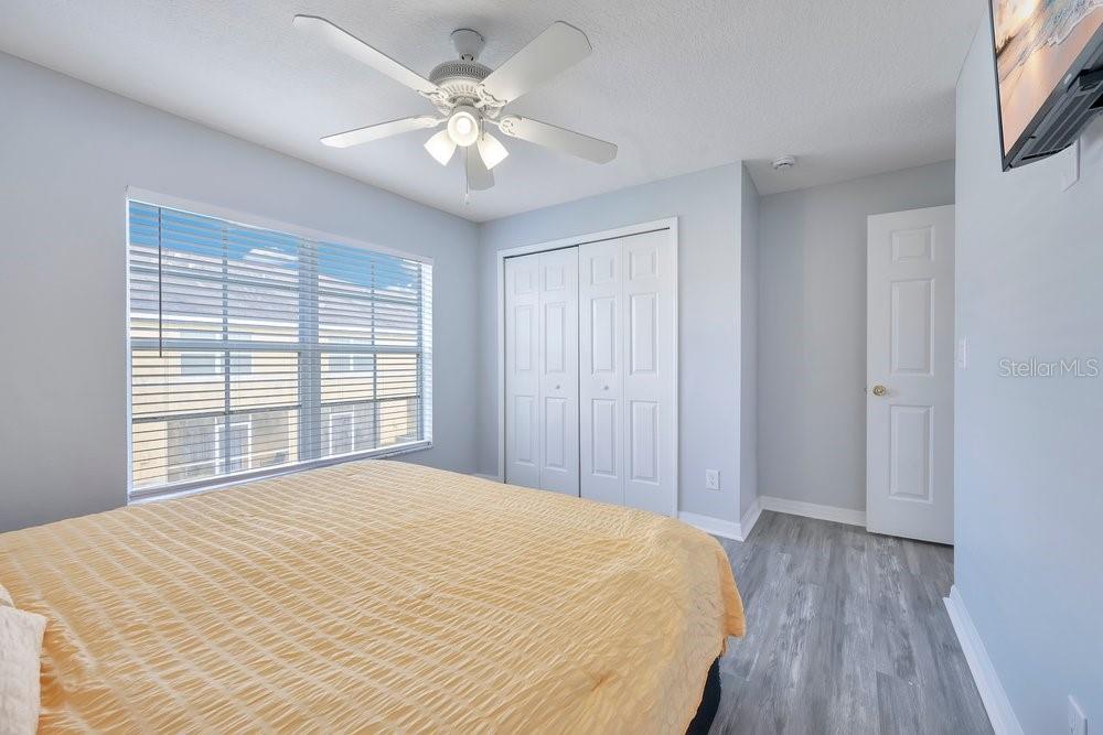 Image 20 of 35 For 5434 River Rock Road