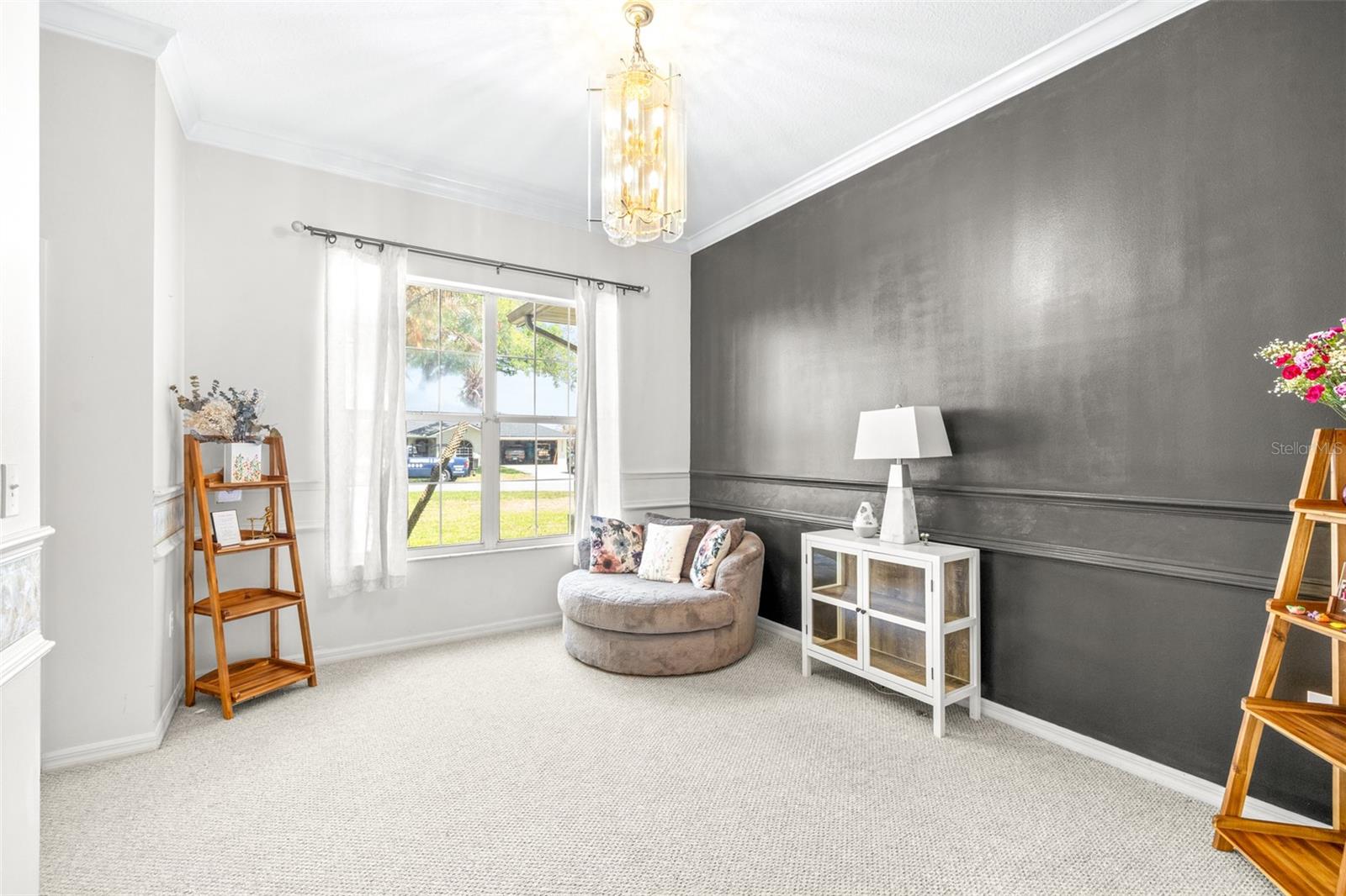 Image 11 of 62 For 2134 Kirkland Lake Drive