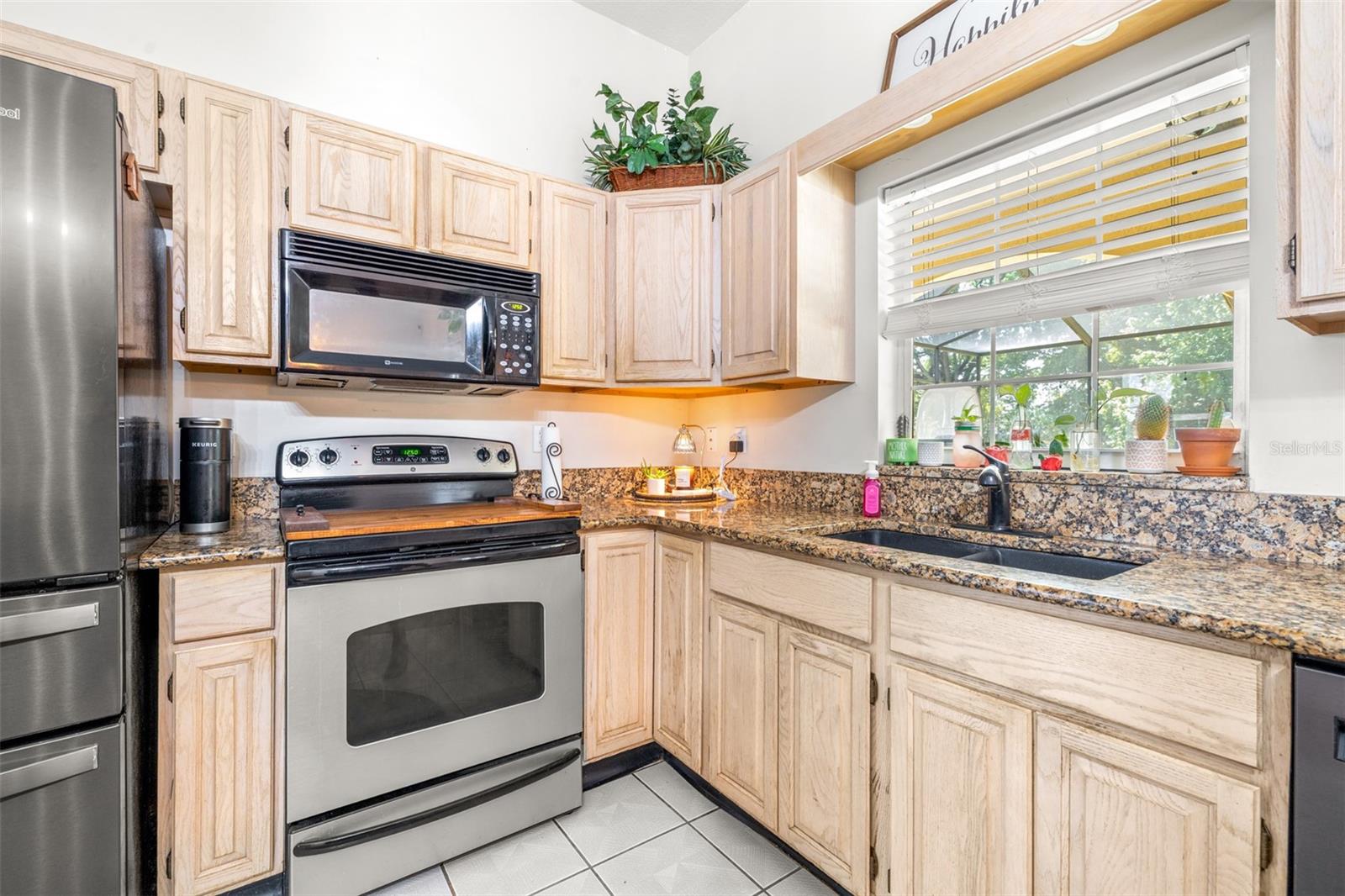 Image 20 of 62 For 2134 Kirkland Lake Drive