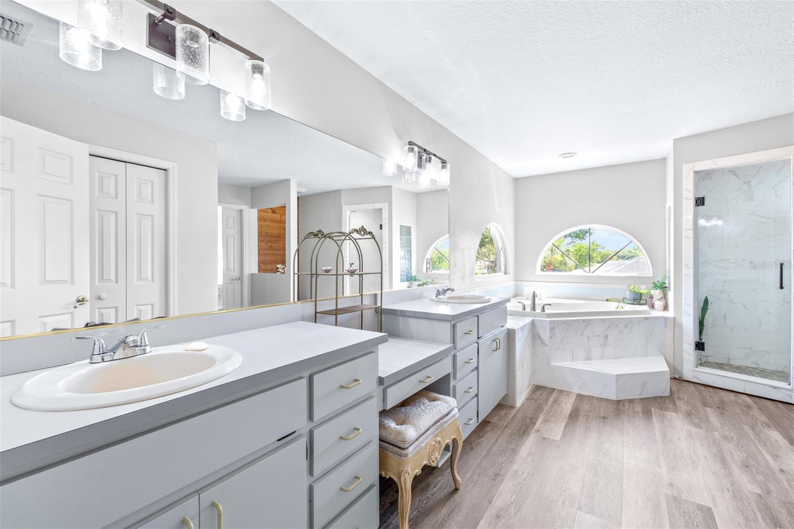 Image 32 of 62 For 2134 Kirkland Lake Drive