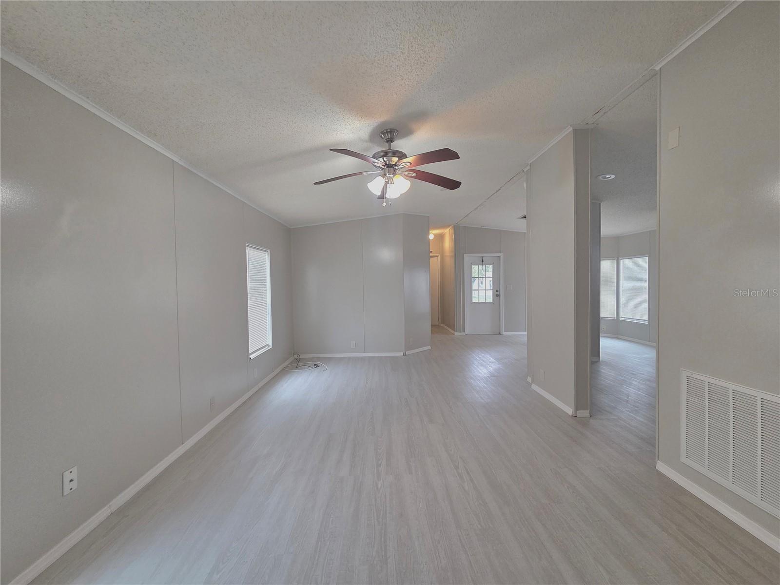 Image 11 of 31 For 2253 & 2249 Golfview Street