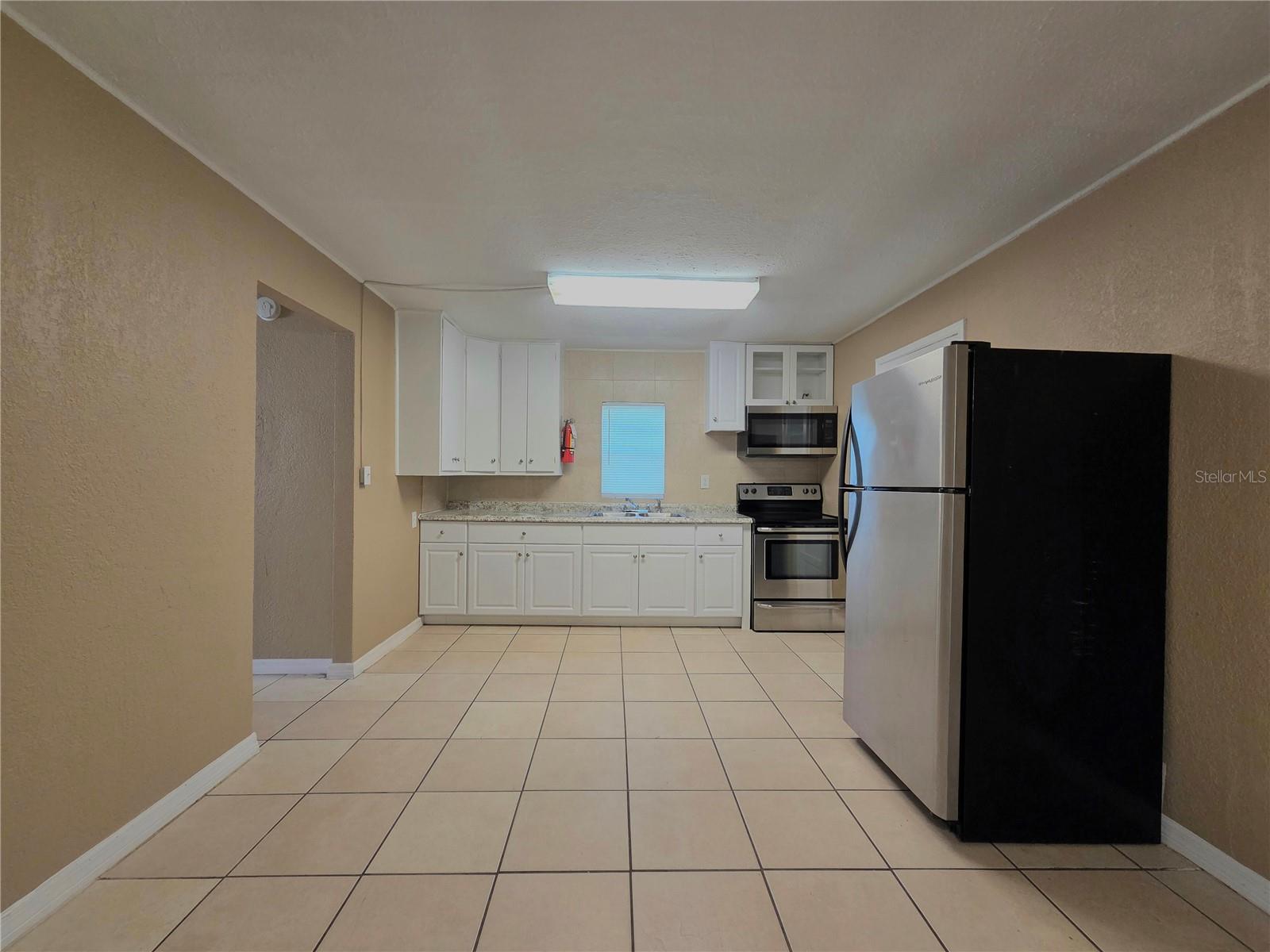 Image 20 of 31 For 2253 & 2249 Golfview Street