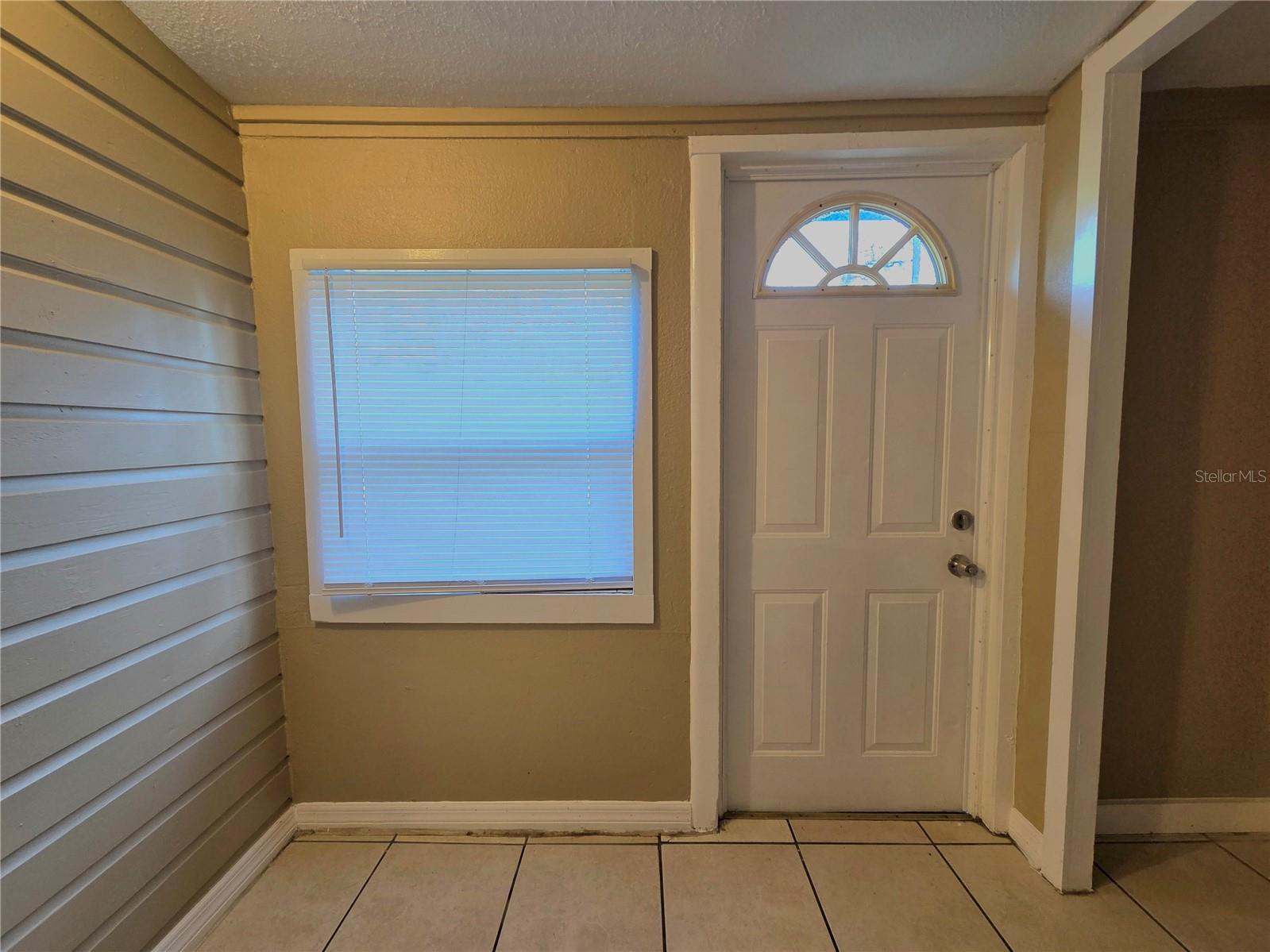 Image 26 of 31 For 2253 & 2249 Golfview Street