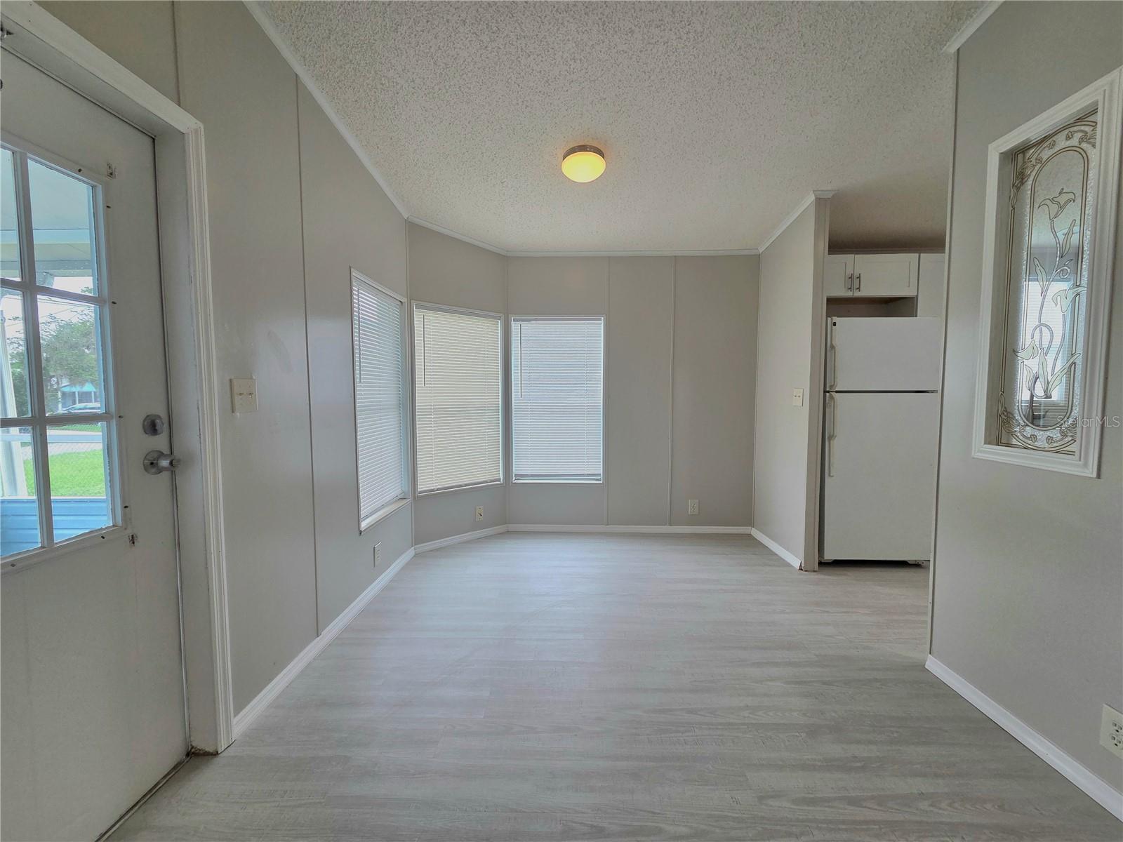 Image 7 of 31 For 2253 & 2249 Golfview Street