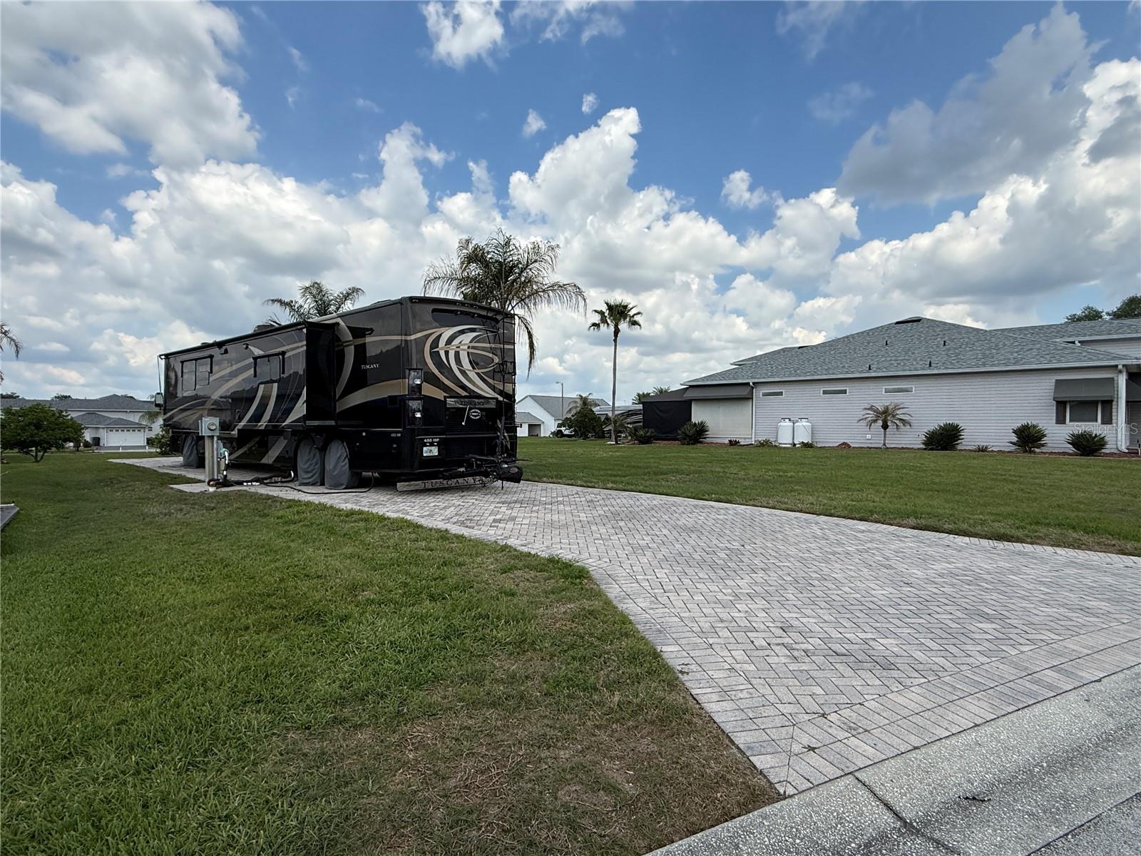 Image 7 of 7 For 1030 Rally Drive