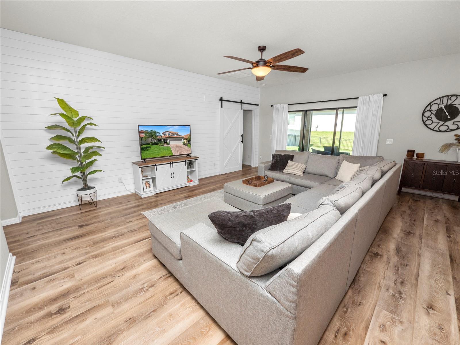 Image 15 of 86 For 3908 Vista Trace Way