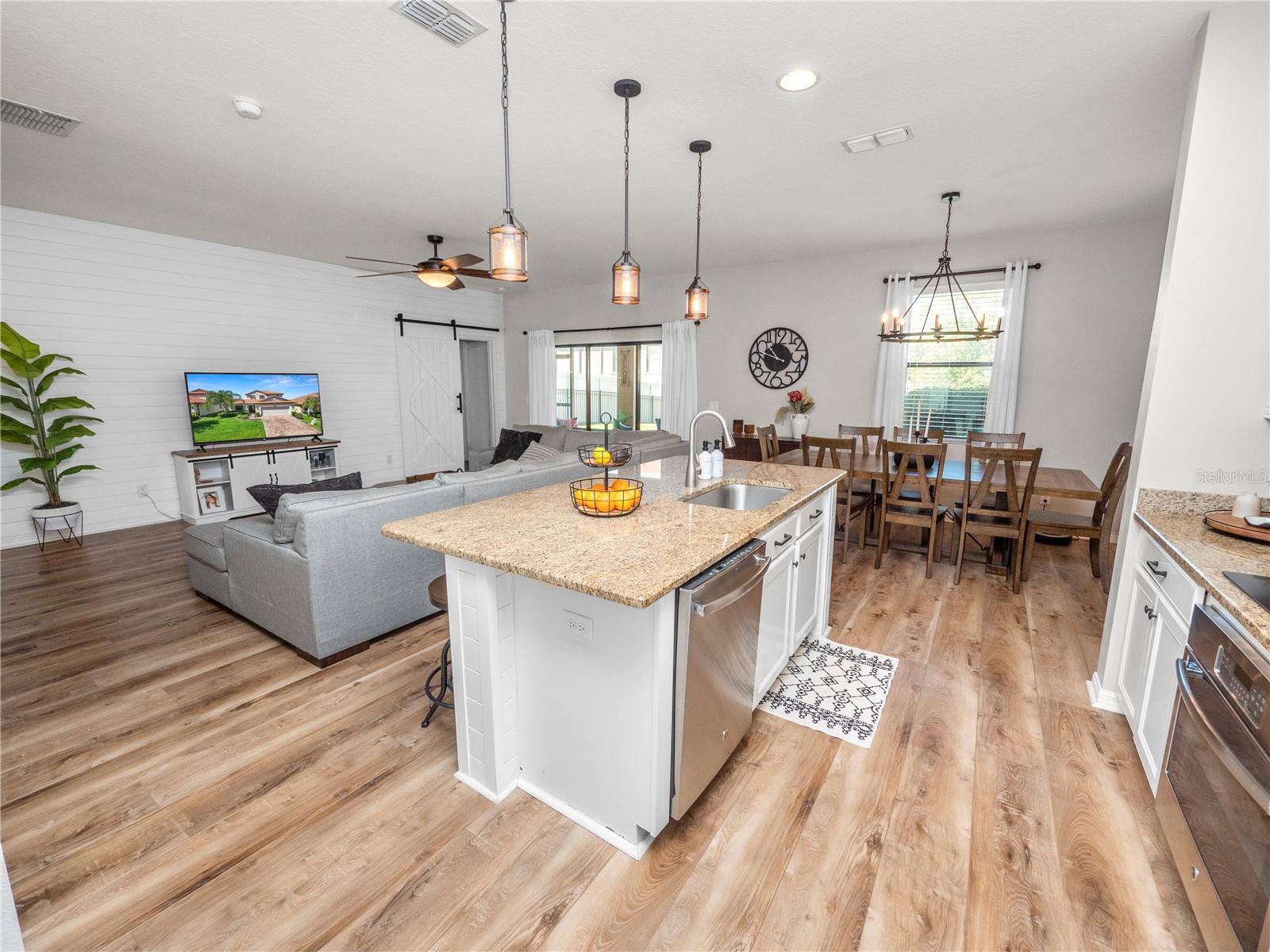 Image 22 of 86 For 3908 Vista Trace Way