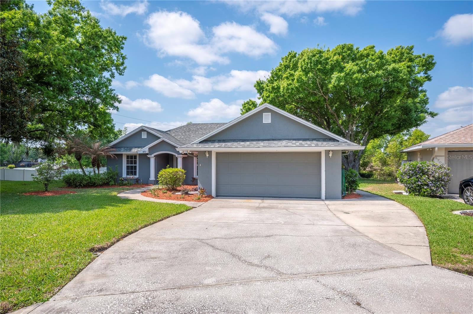 Image 2 of 50 For 5711 Manchester Drive E