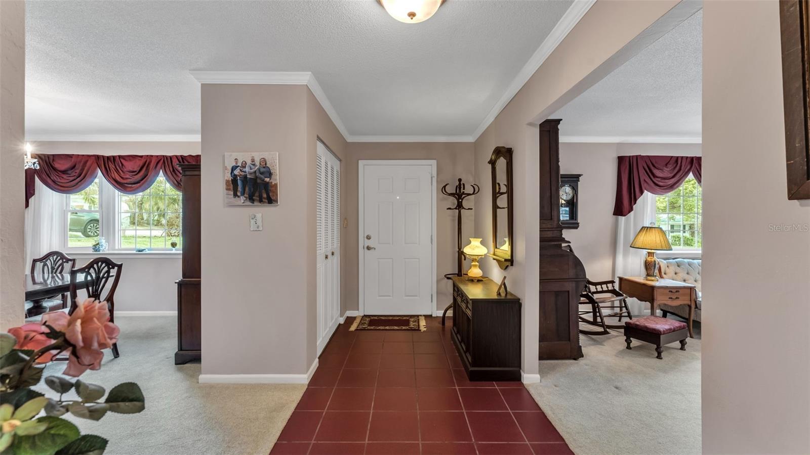 Image 16 of 63 For 901 Woodward Street